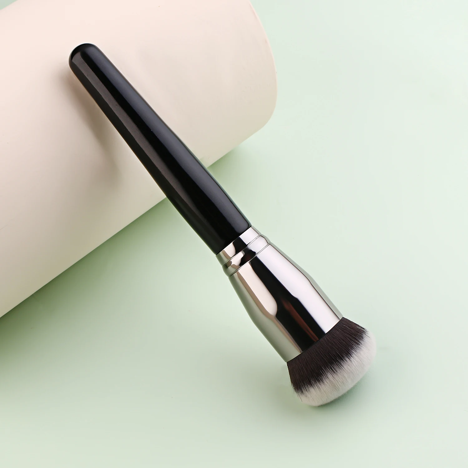 블랙 파운데이션 메이크업 브러쉬 크림 파운데이션 버핑  - Beauty Queen Makeup 리뷰 및 가격